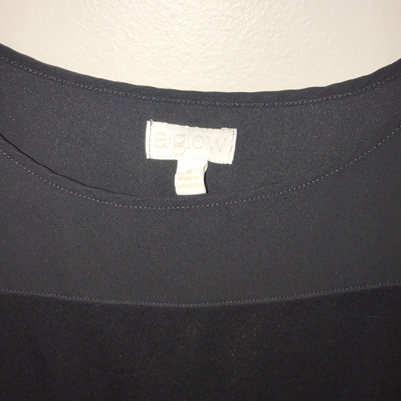 Top - Picture 2 of 5